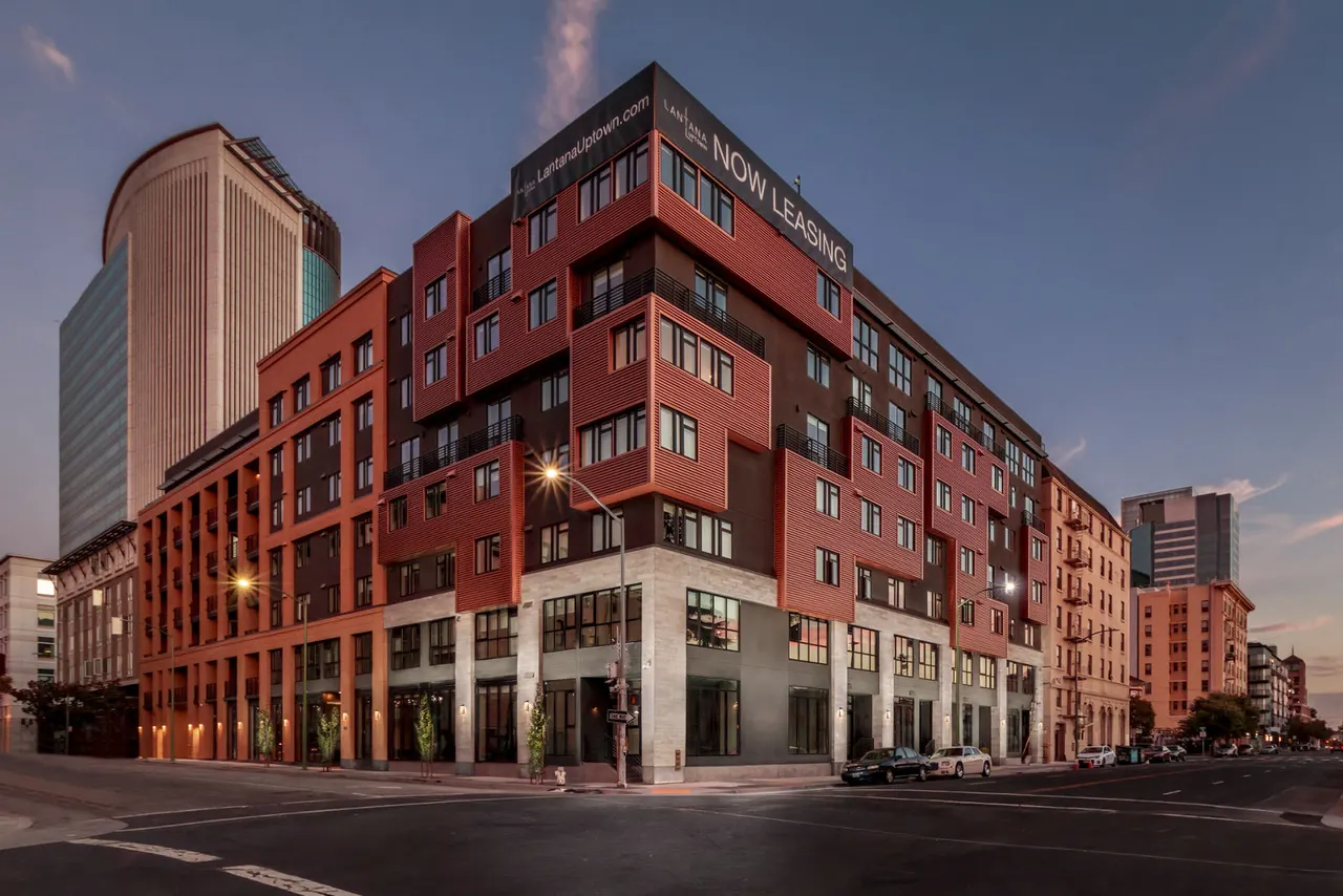 Lantana Uptown