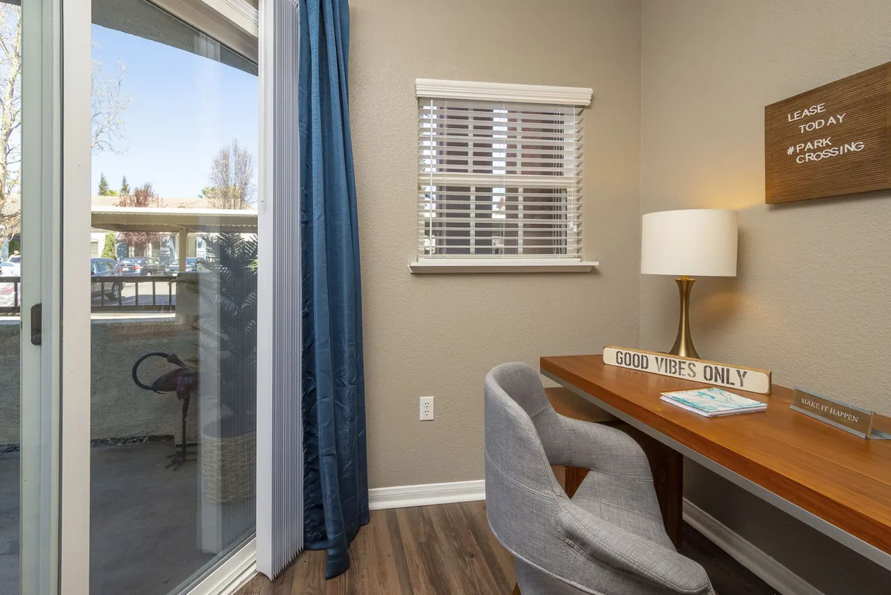 Park Crossing Apartments