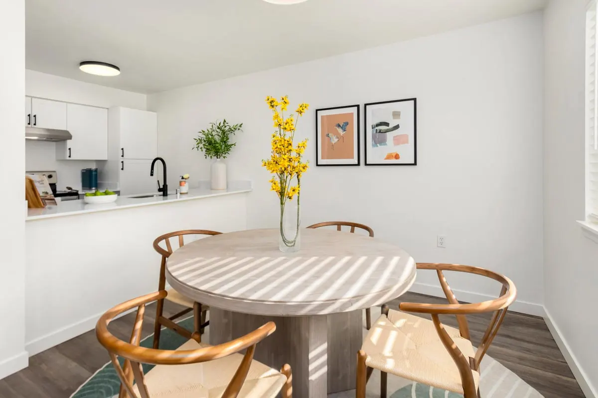 Saddlebrook Apartments