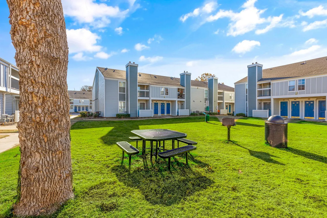 Cascades at Southern Hills Apartments