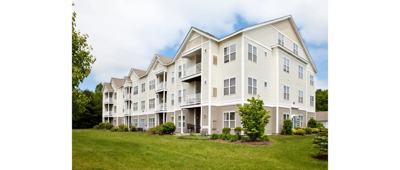 Pembroke Woods Apartments