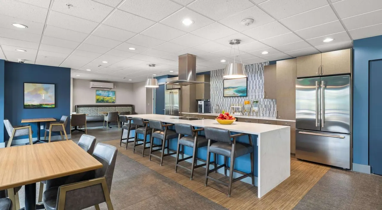 Destinations Lynnwood