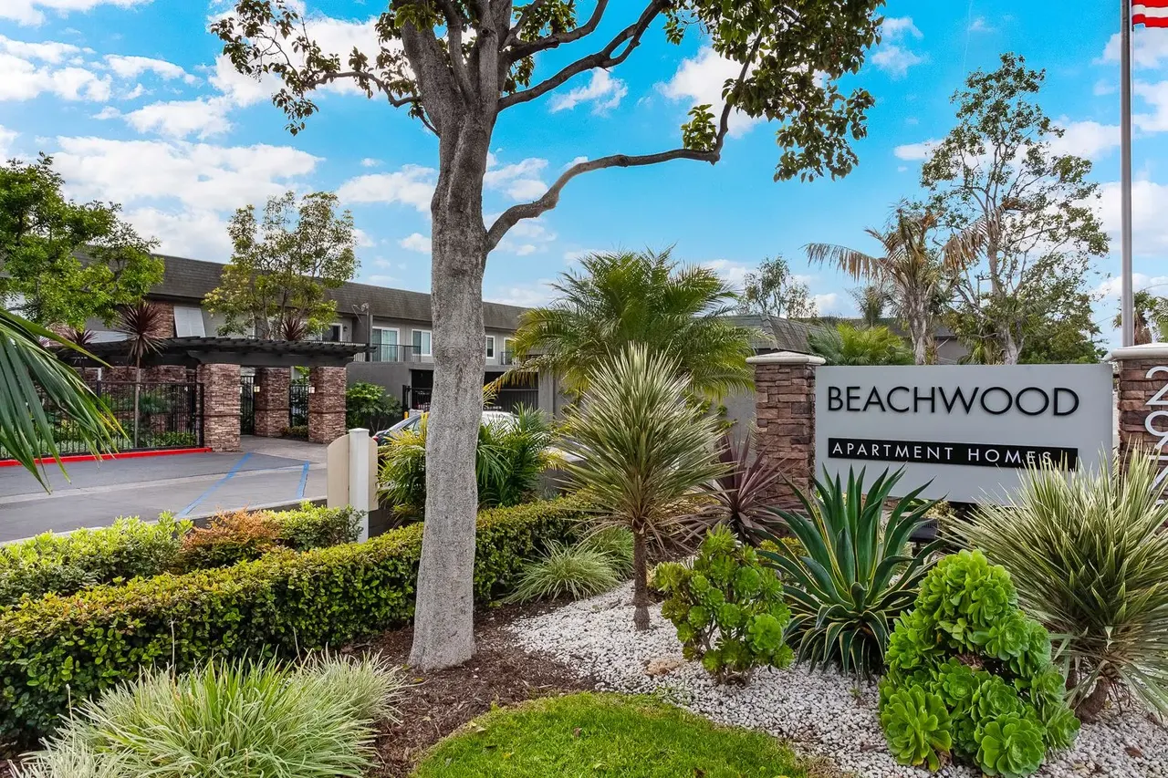 Beachwood Apartments