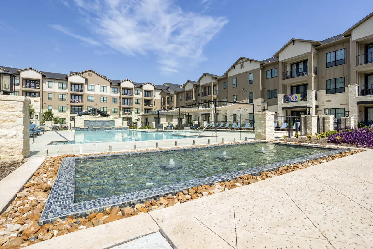 Cadence Creek at Towne Lake