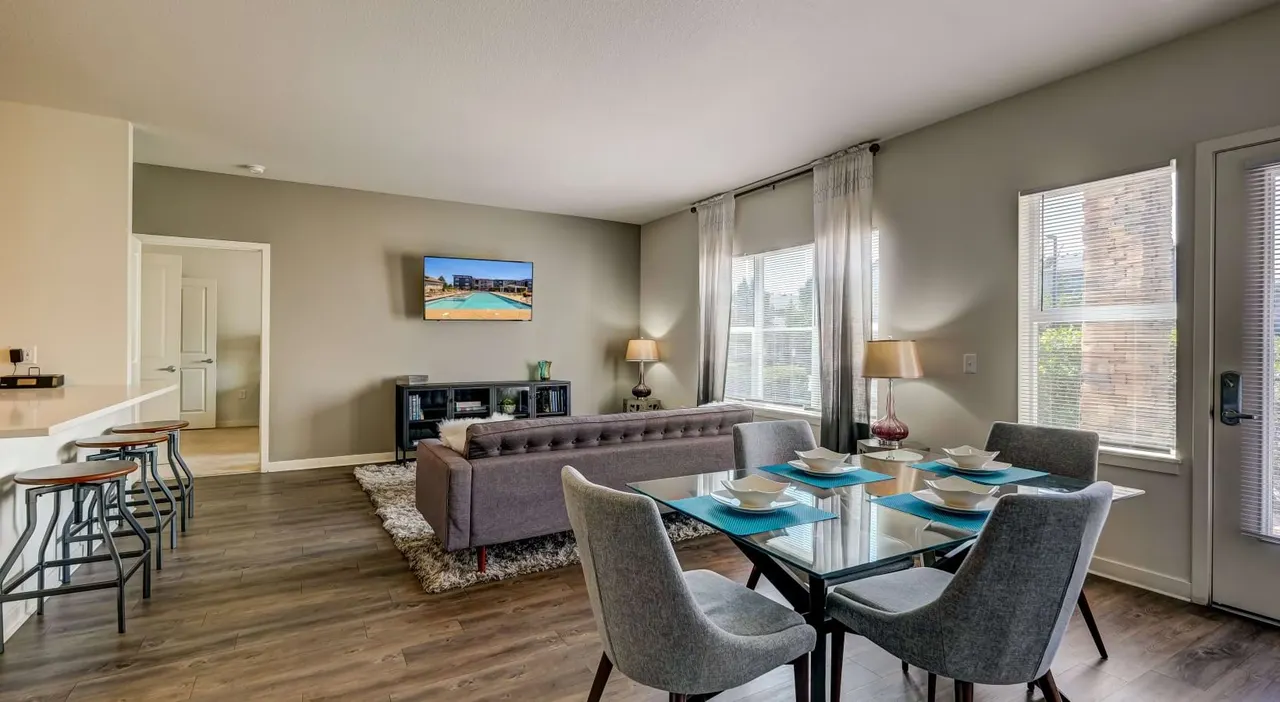 Carrick Bend Apartments