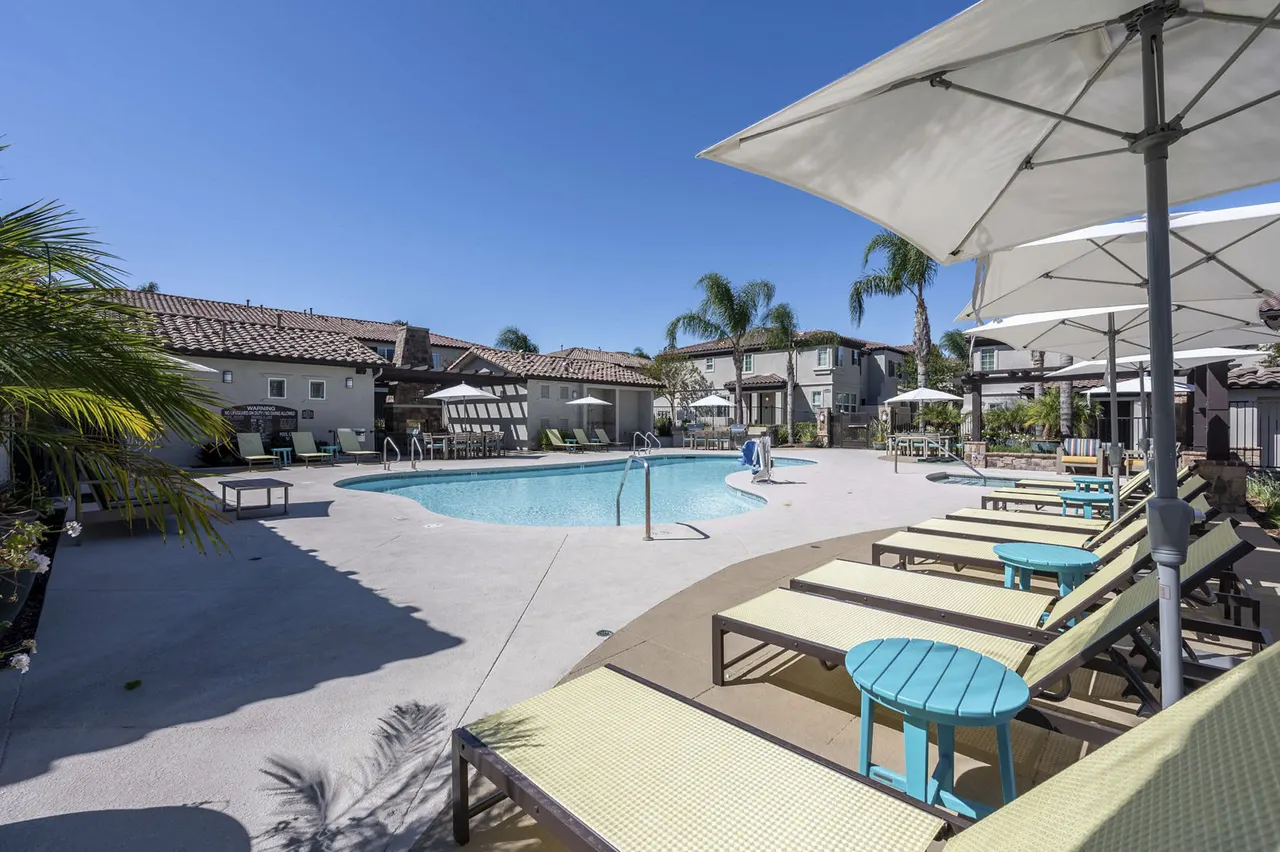 Townhomes at Lost Canyon Apartments