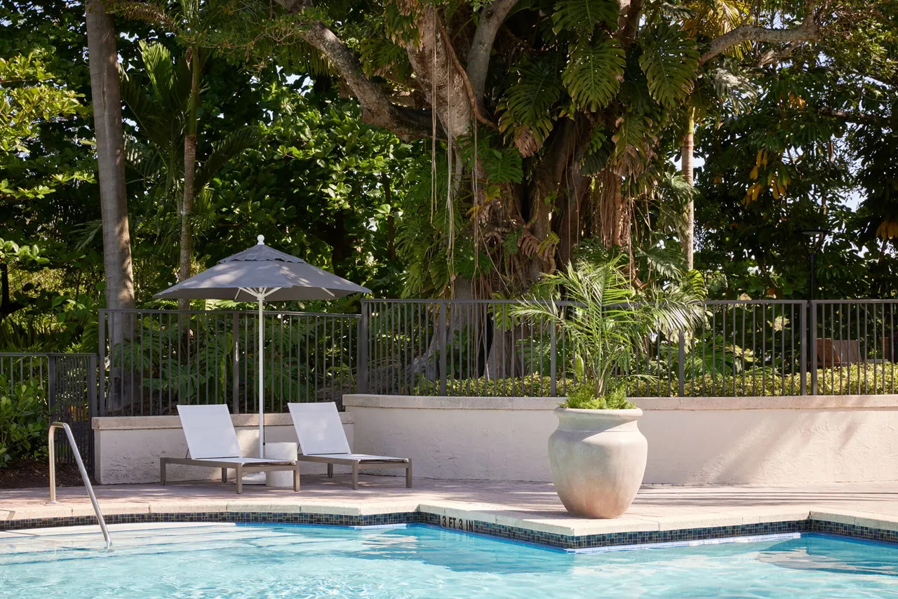 New River Cove Apartments