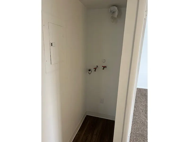 Canterbury Apartments