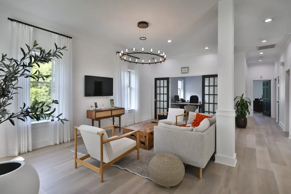 Stonington Farm Apartments