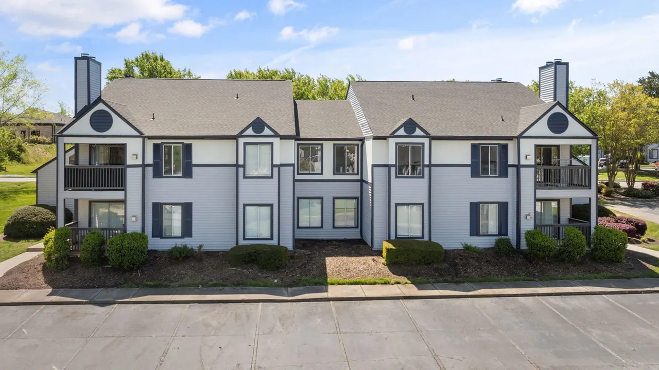 Madison at Adams Farm Apartments