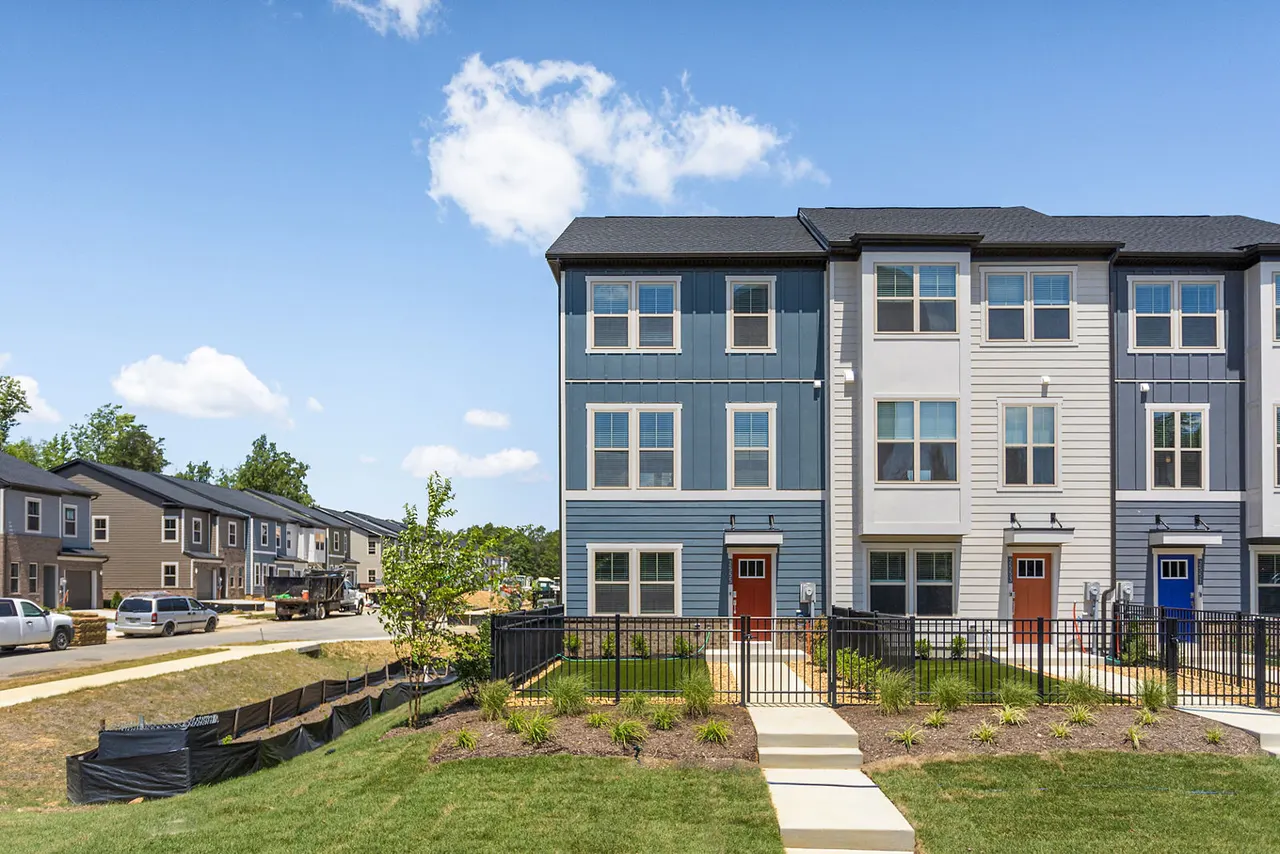 Sunstone Grove