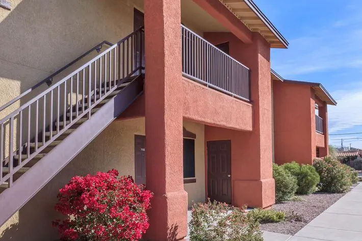 StoneWood Apartments