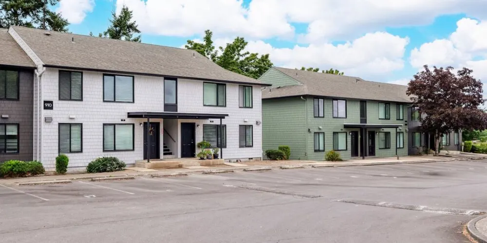 Pacific Crest Apartments