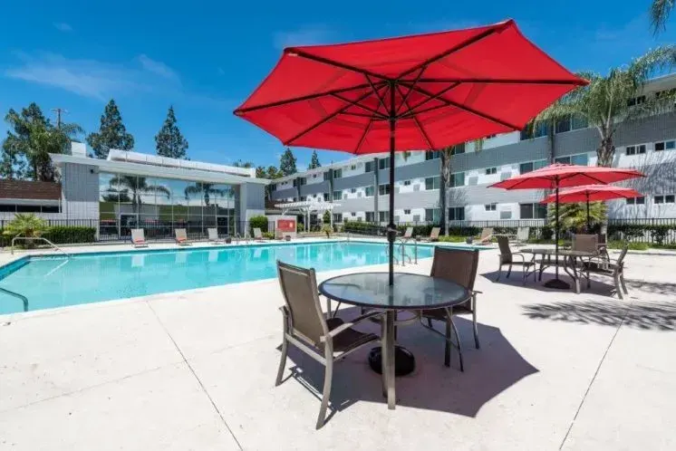 Meridian Pointe Apartments