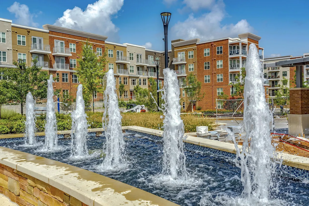 Aston City Springs