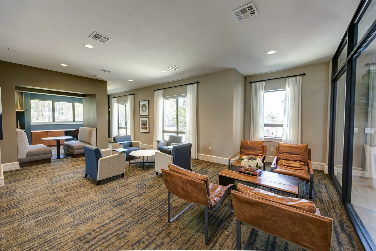 The Pointe at Valley Ranch Town Center