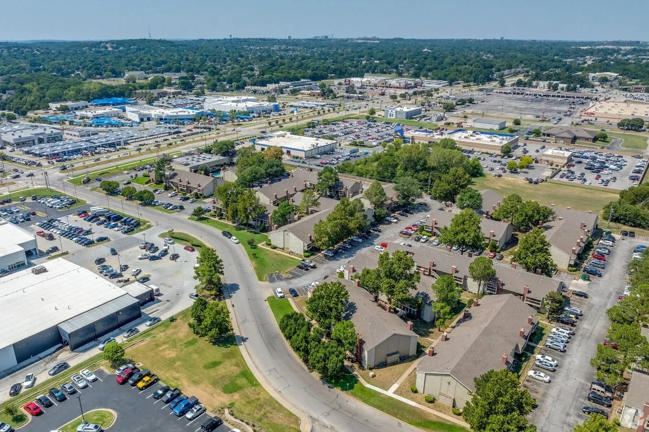 Sunchase Apartments
