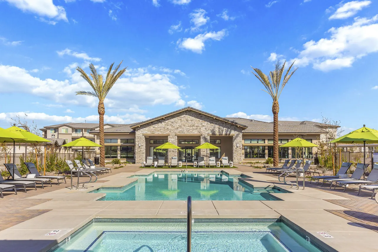 Broadstone Ascend