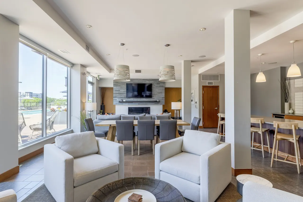 The Island Residences at Carlson Center Apartments