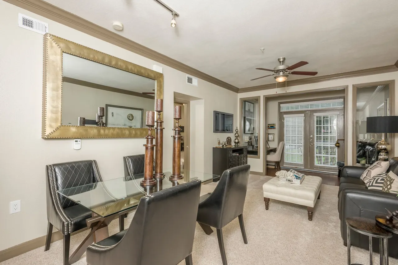 Deerwood Apartments