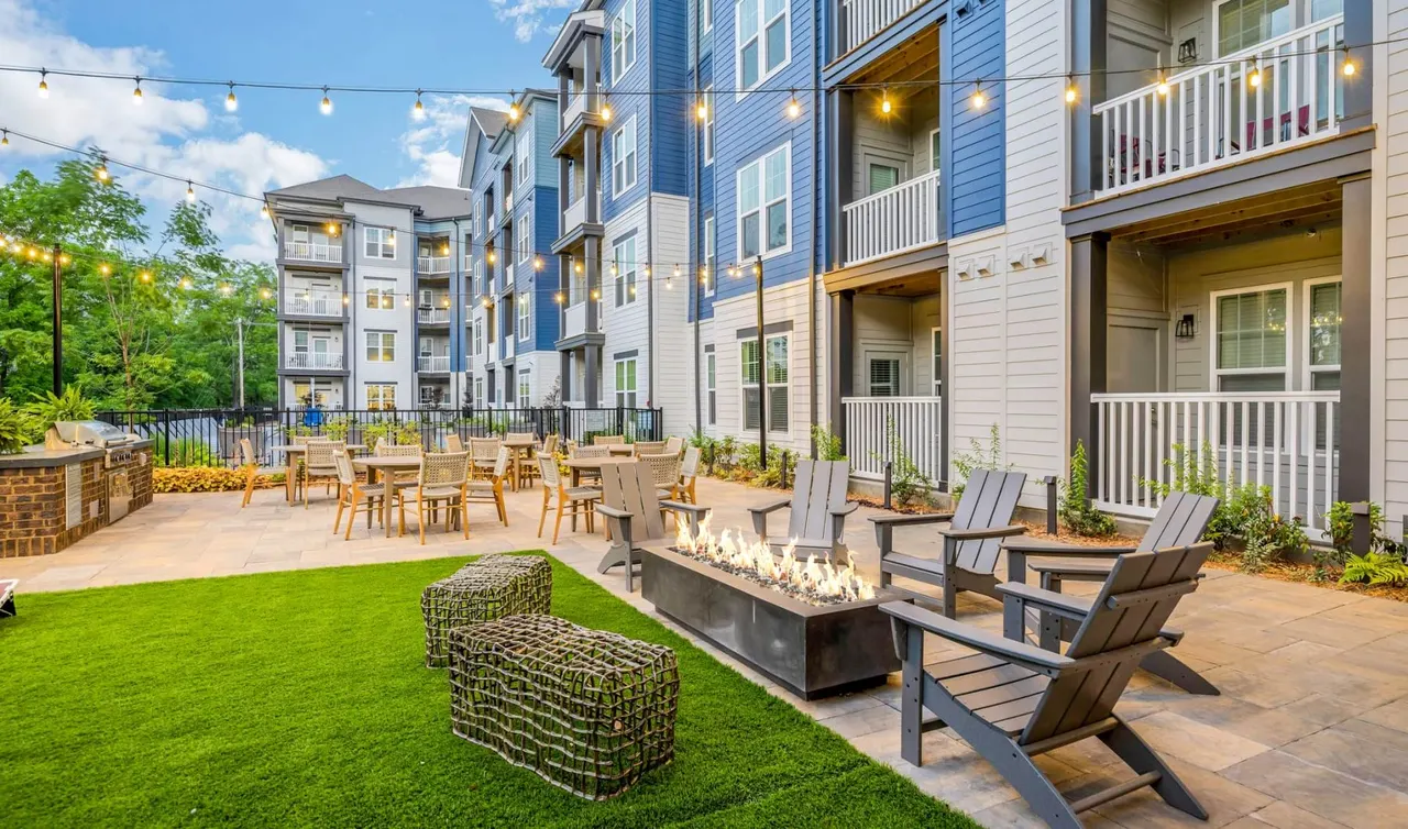 Mountain Creek Apartments