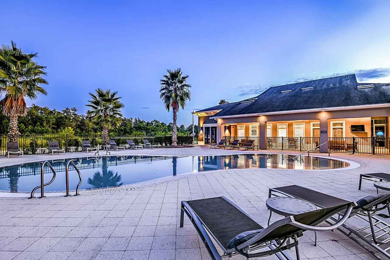 Windermere Cay Apartments