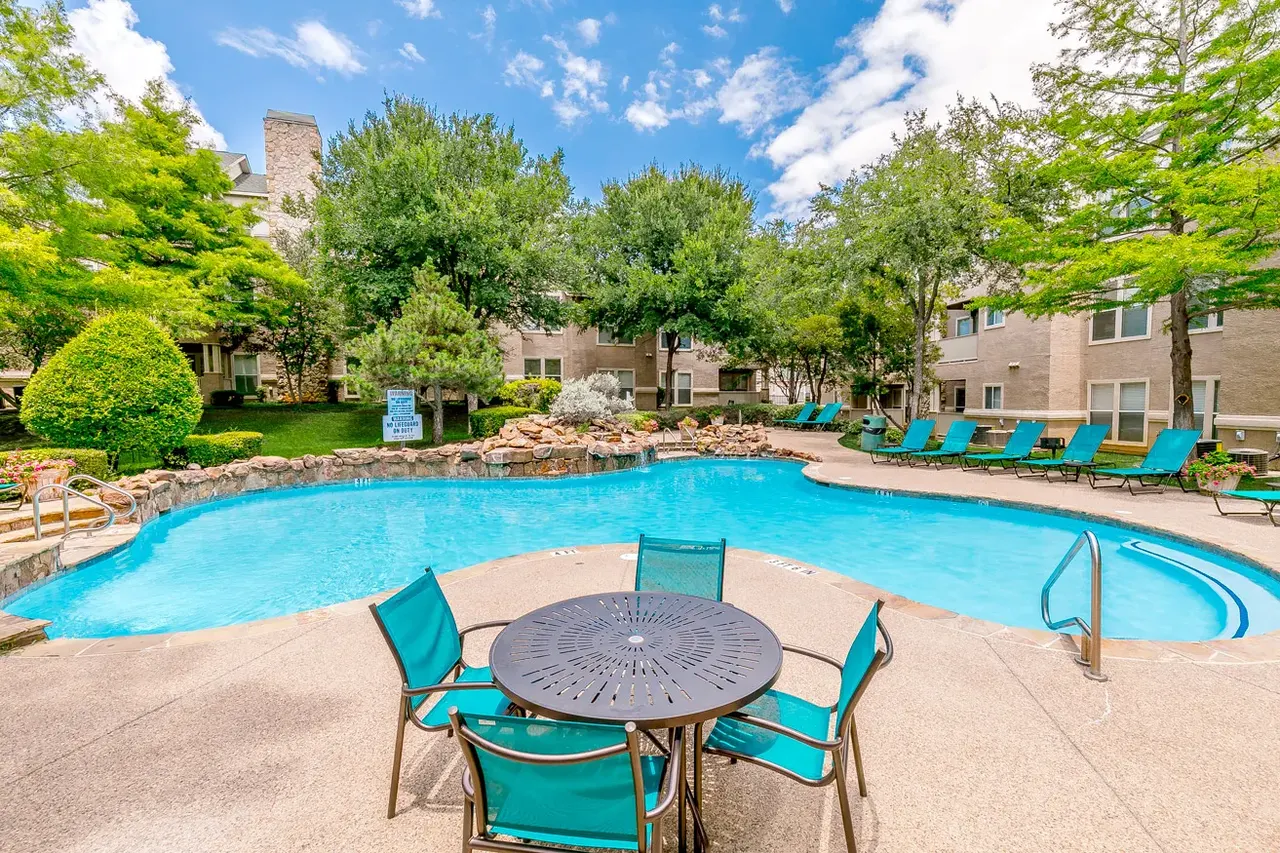Oakmont of Bear Creek Apartments