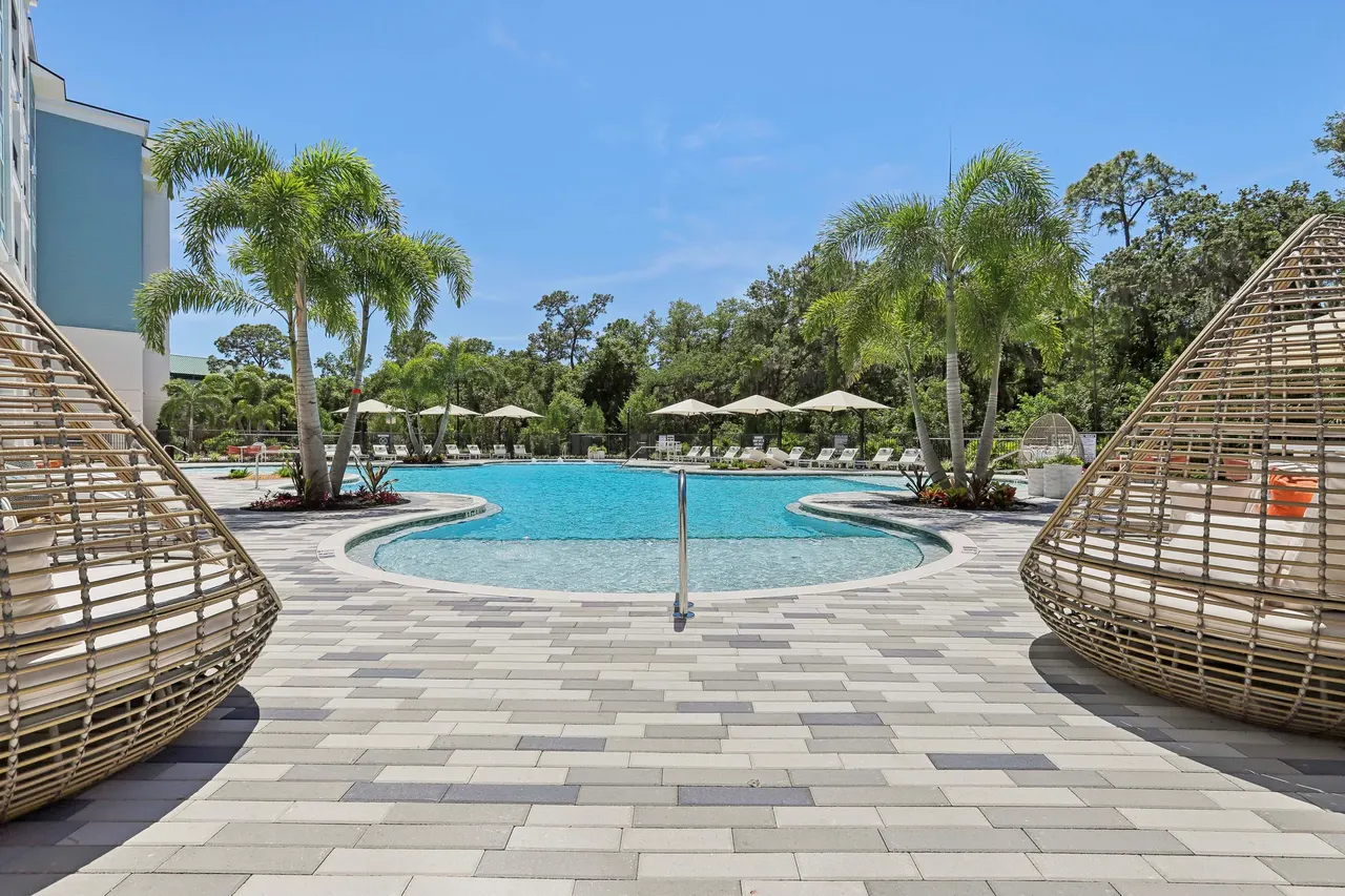 Brea Lakewood Ranch Apartments