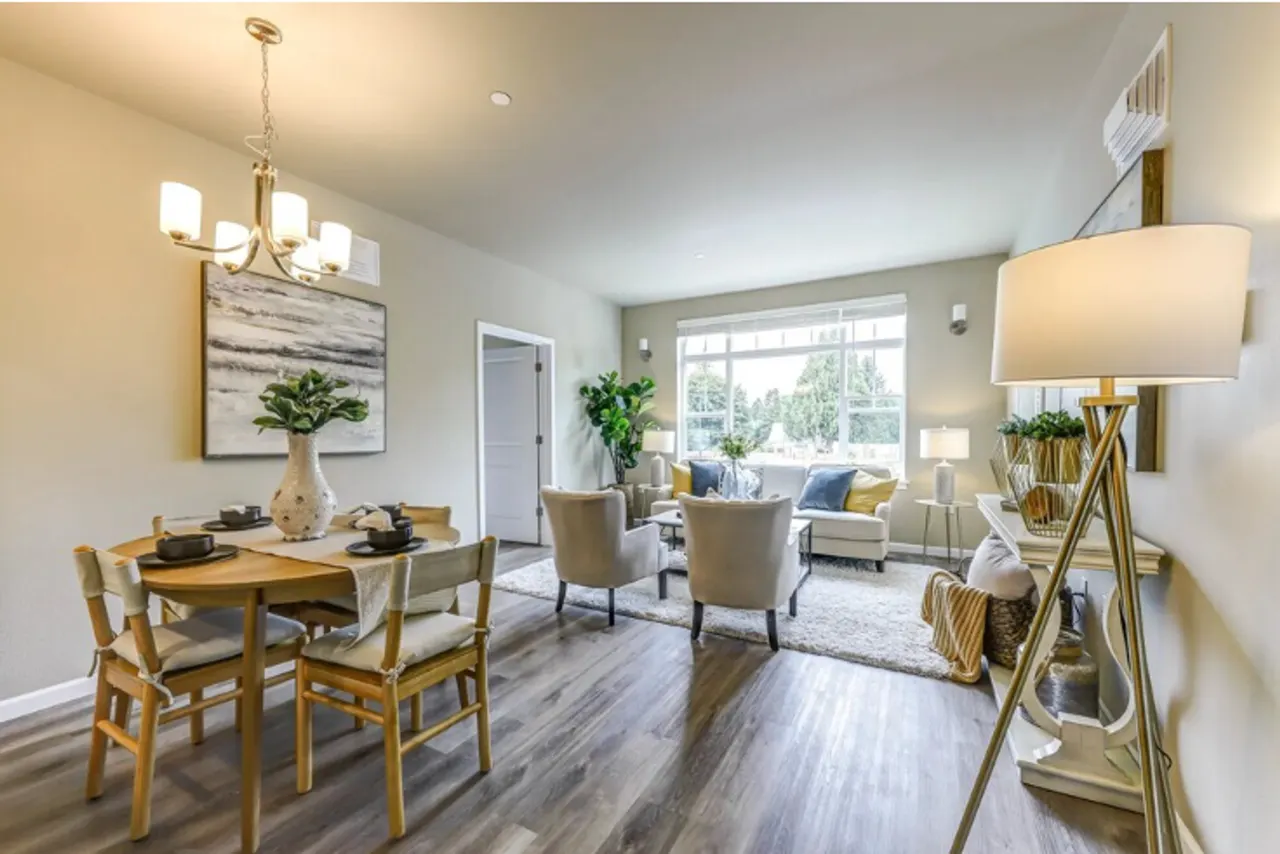 Silver Leaf Residences