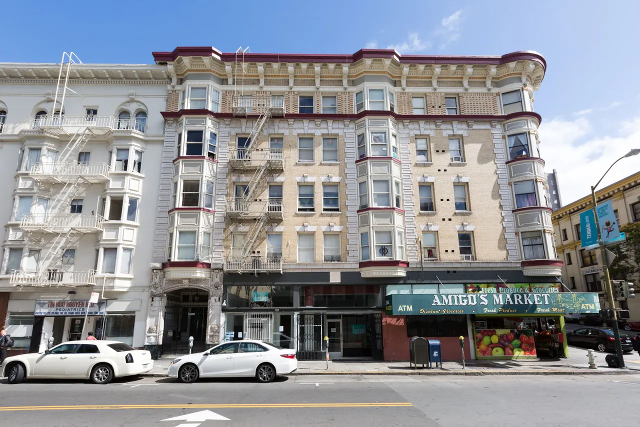 516 Ellis Apartments