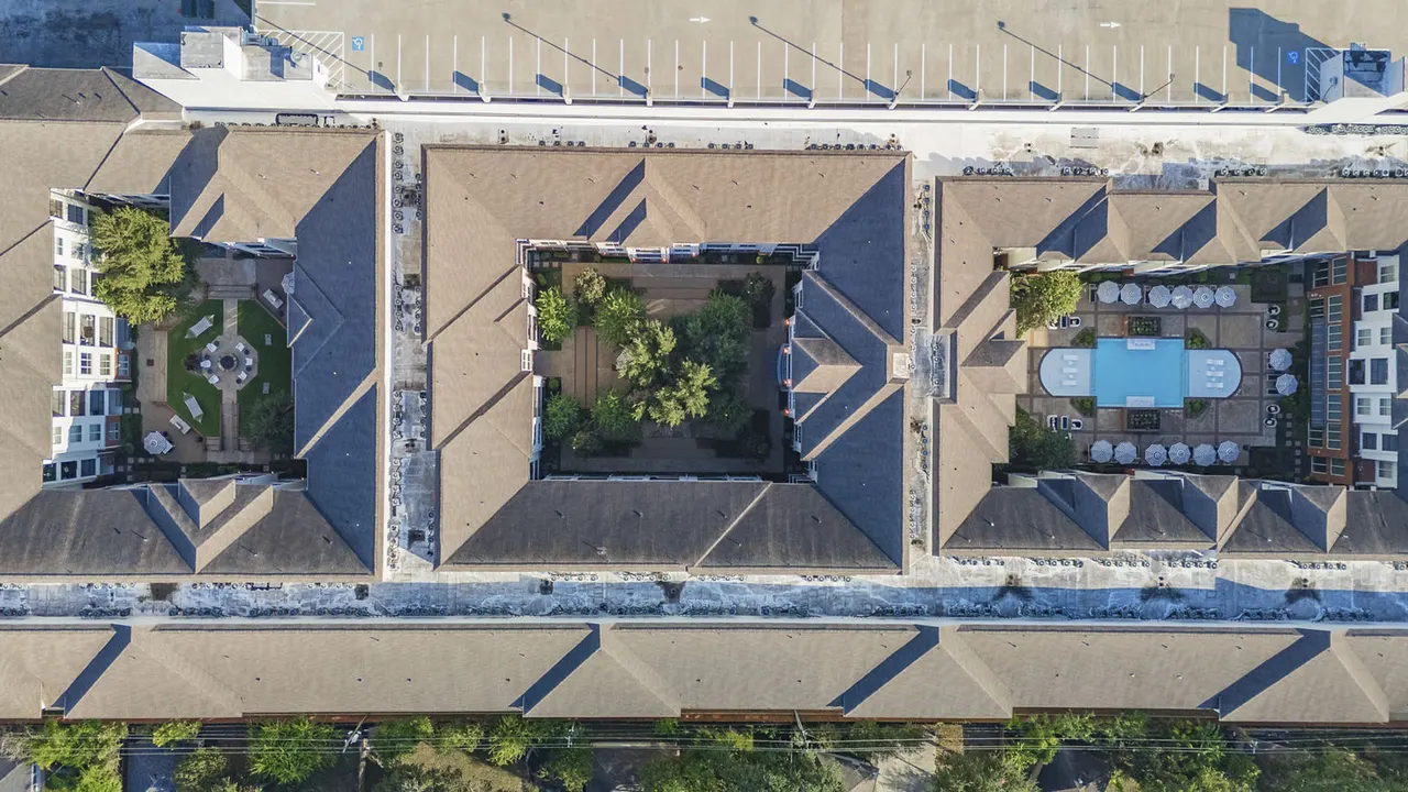 Domain West Apartments