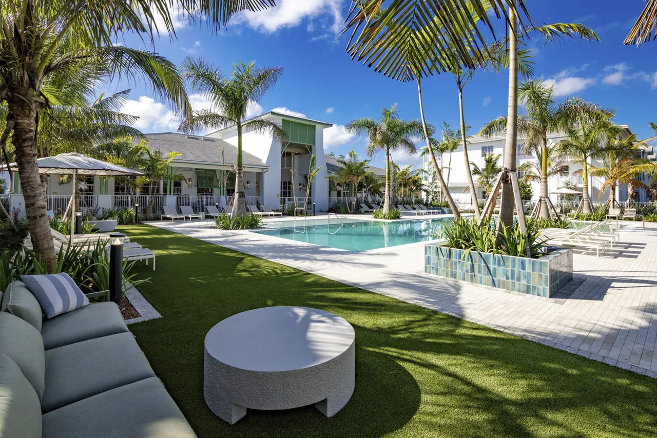 Marlowe Naples