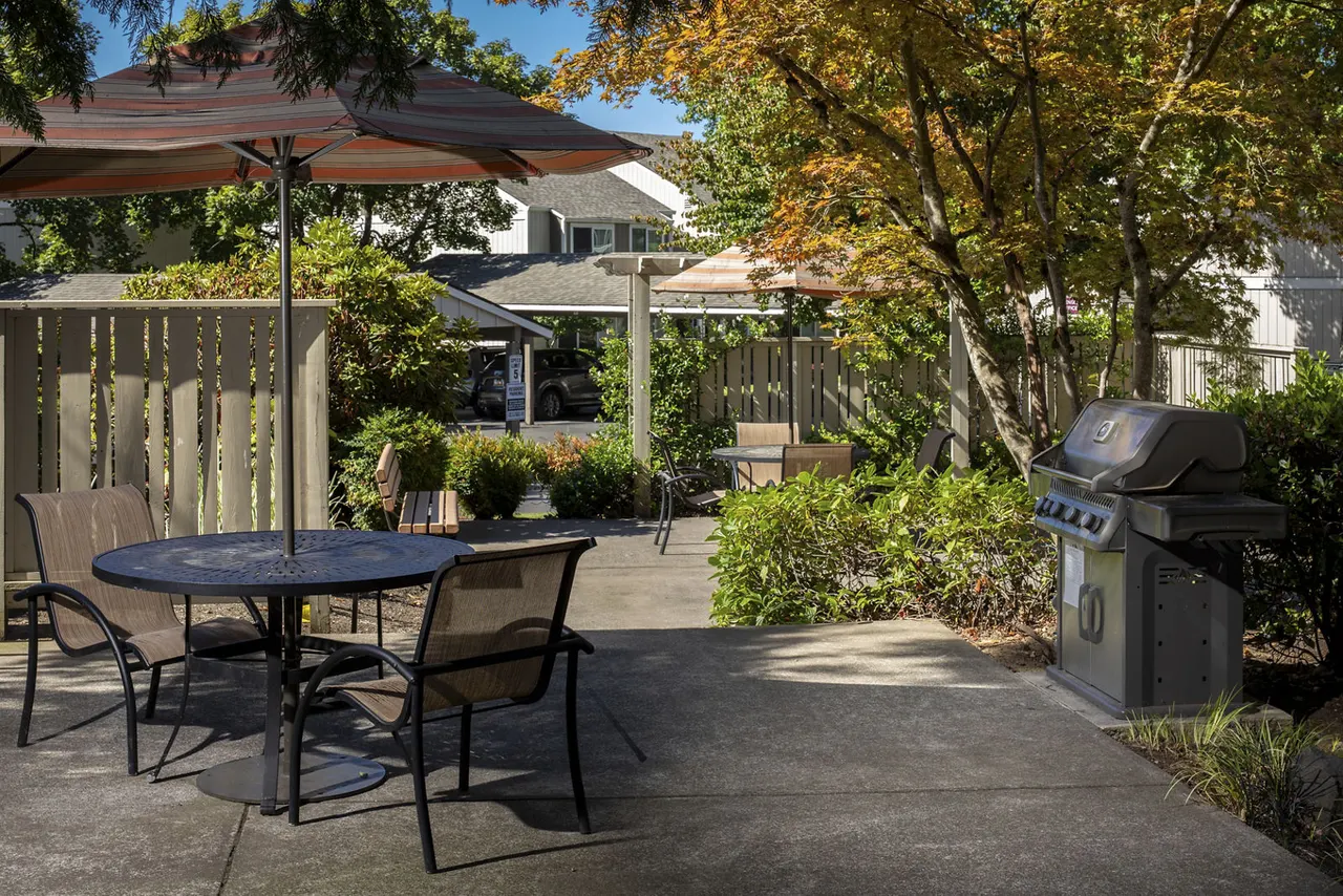 Canyon Park Apartments
