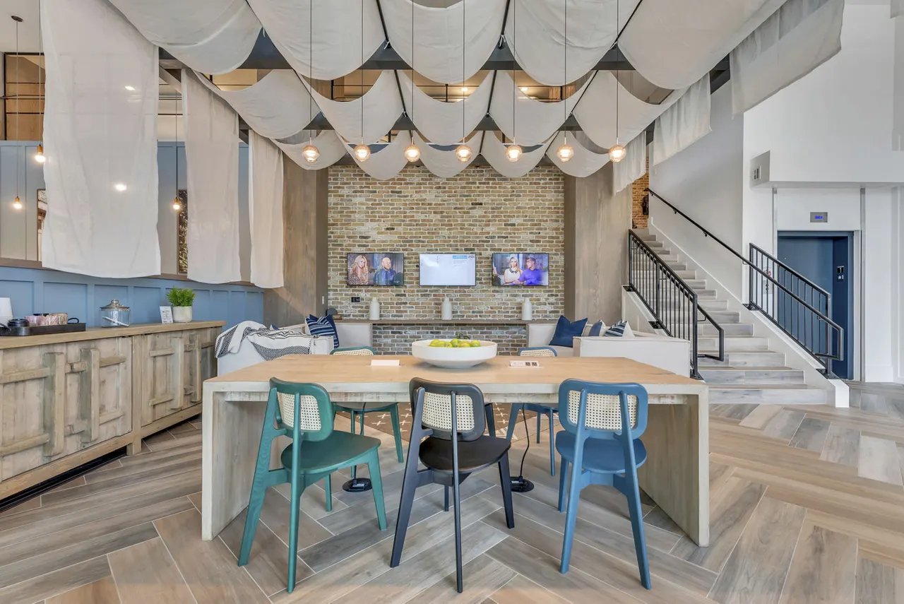 Alta Purl Apartments