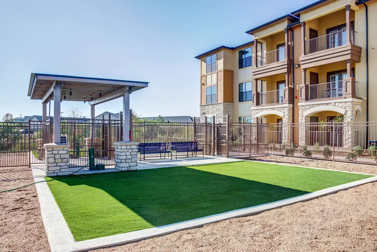 Dalian Monterrey Village Apartments