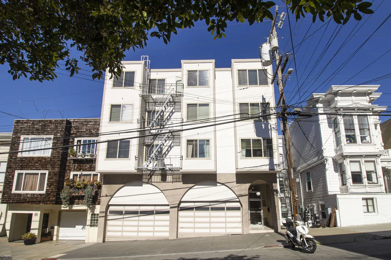 4030 19th Street Apartments