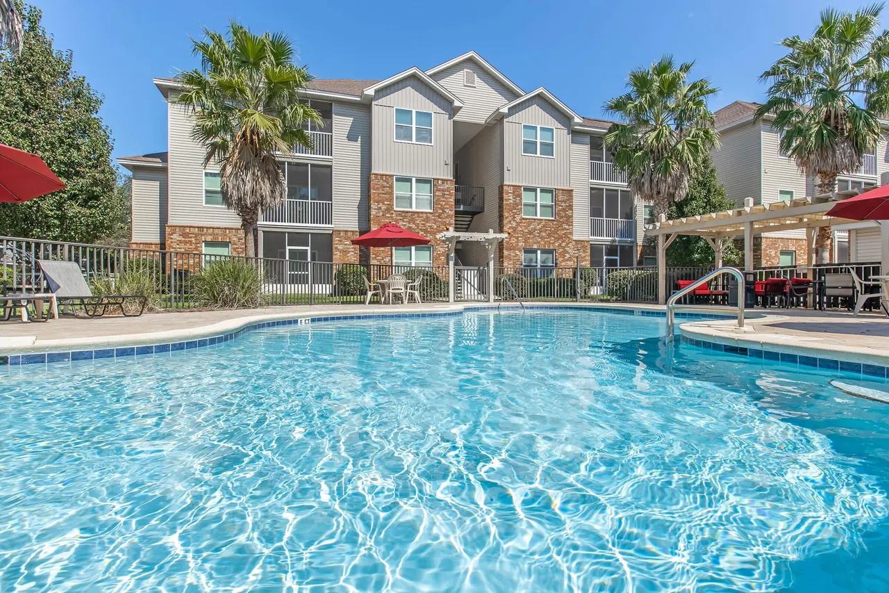 Crosswinds Apartments