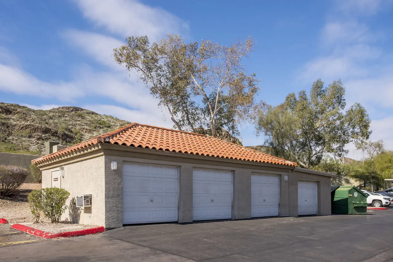 Avana at the Pointe Apartments