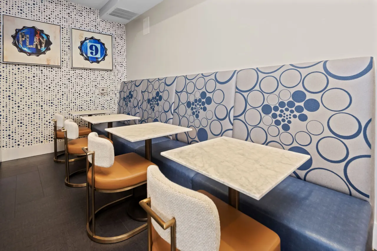 810 Ninth Apartments