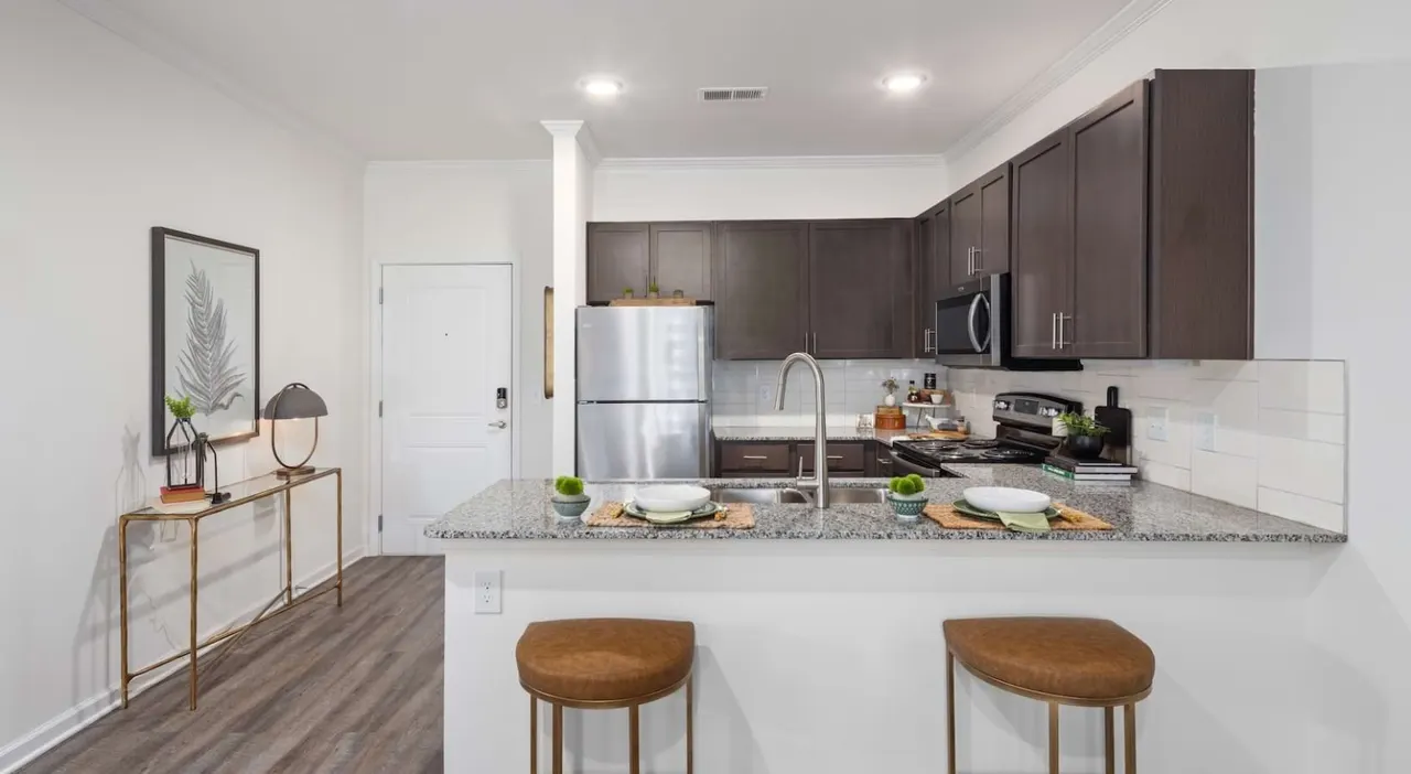 Aventine Apartments