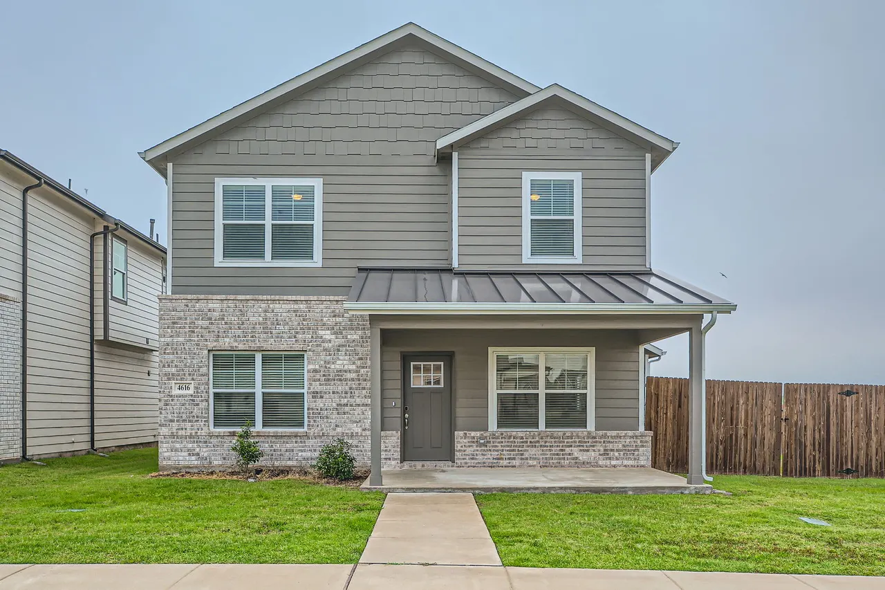 The Residences at Hudson Hollow