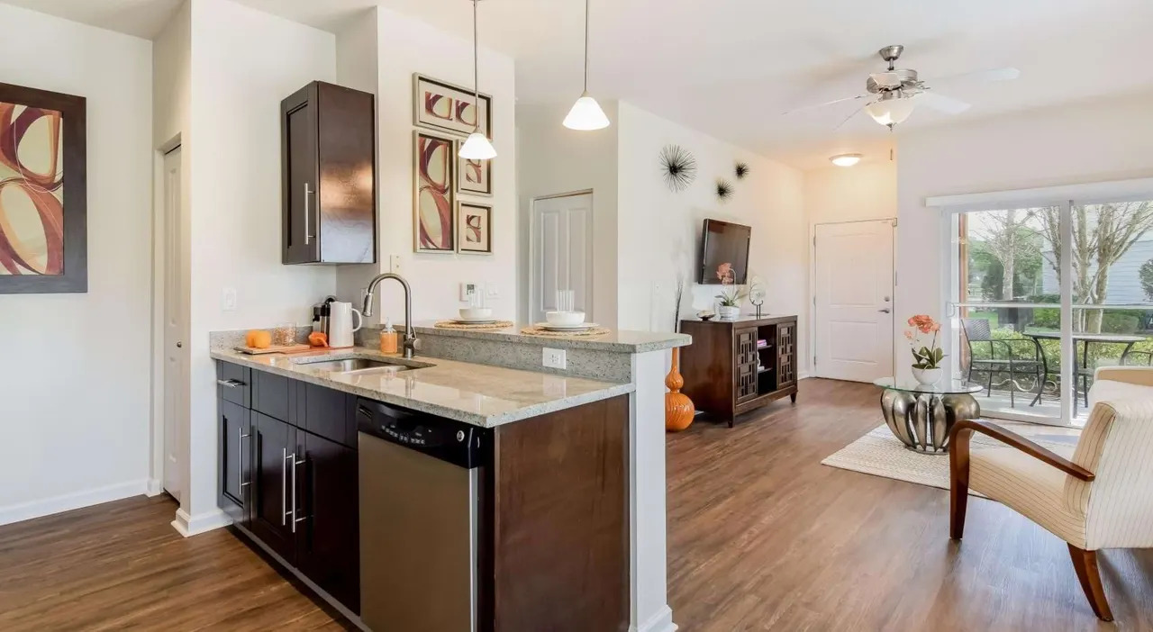 The Grand At Cypress Cove Apartments