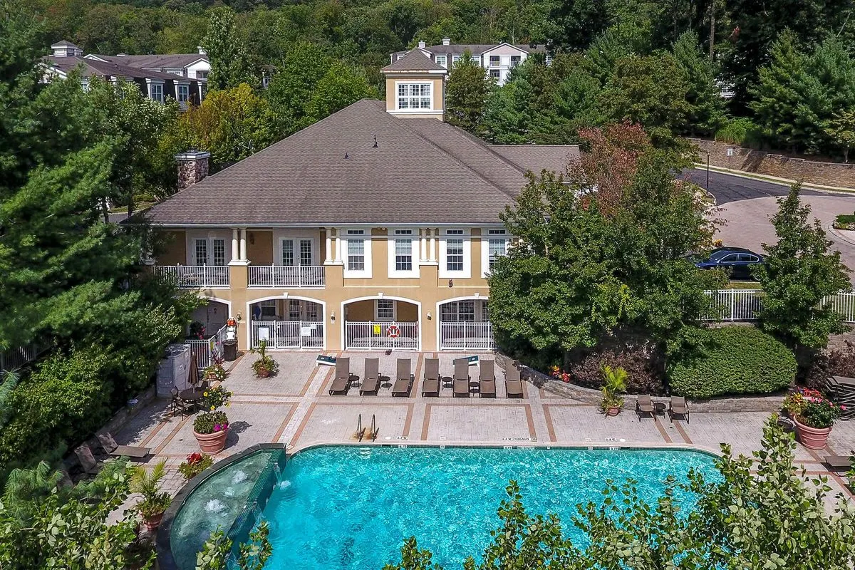 Crystal Ridge at Watchung
