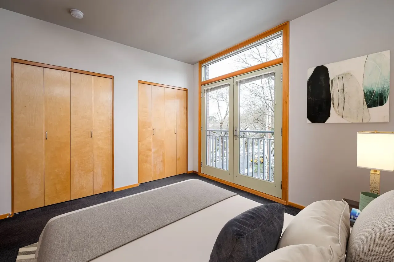 Bookmark Apartments