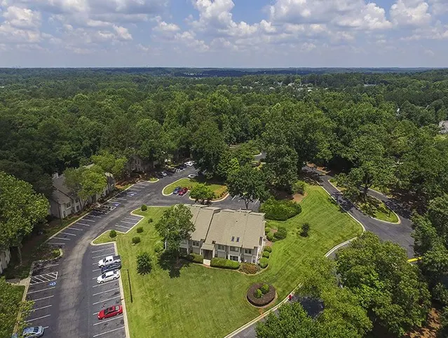East Perimeter Pointe