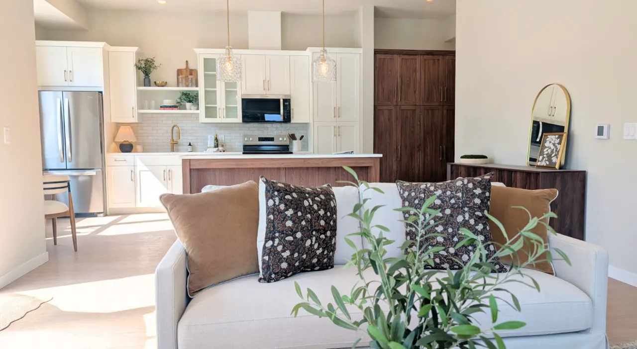 The Retreat at Mendota Village