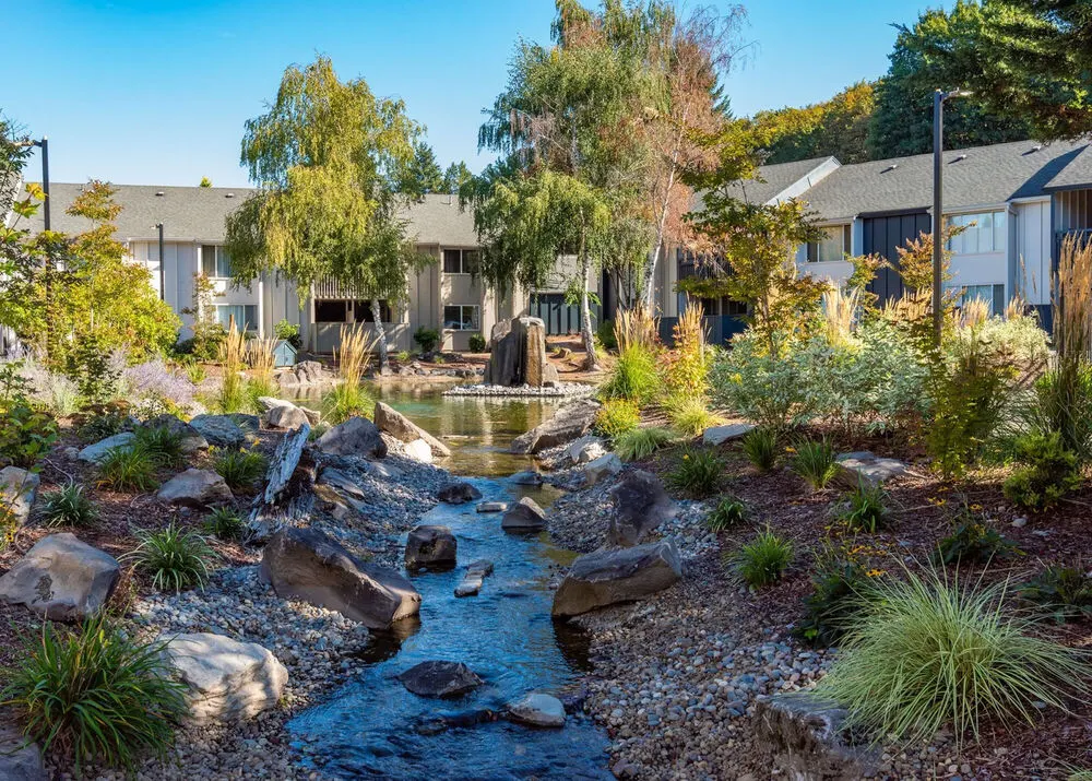Thunderbird Village