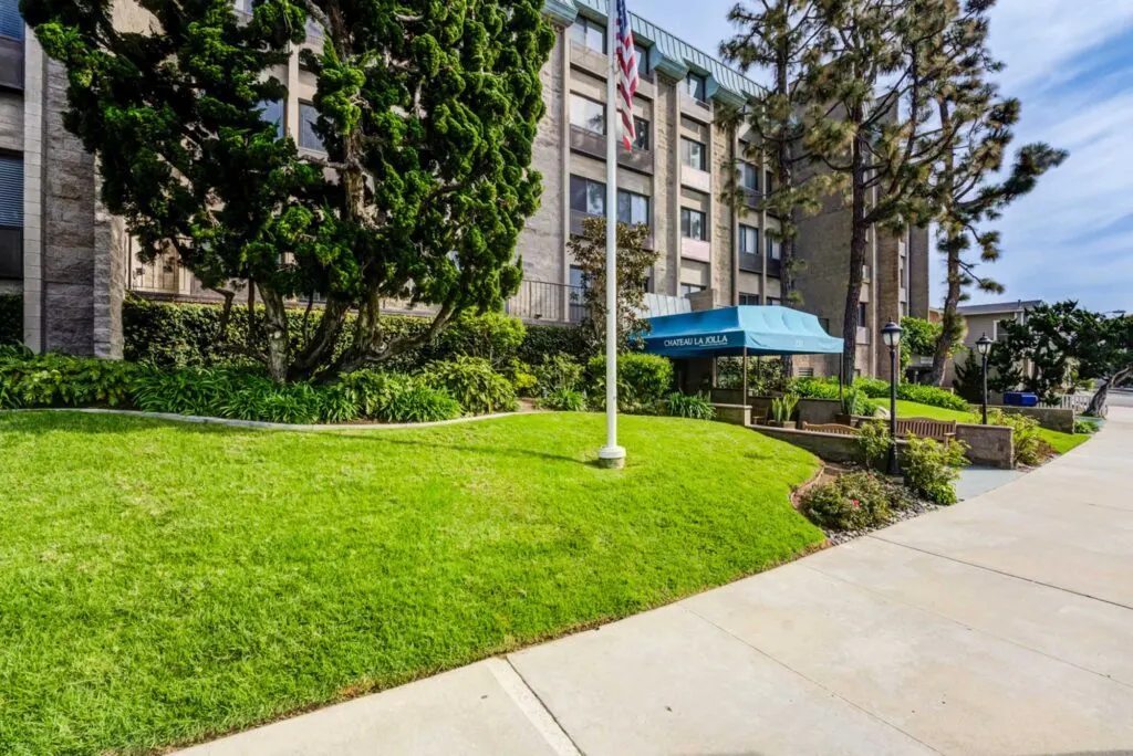 Chateau La Jolla