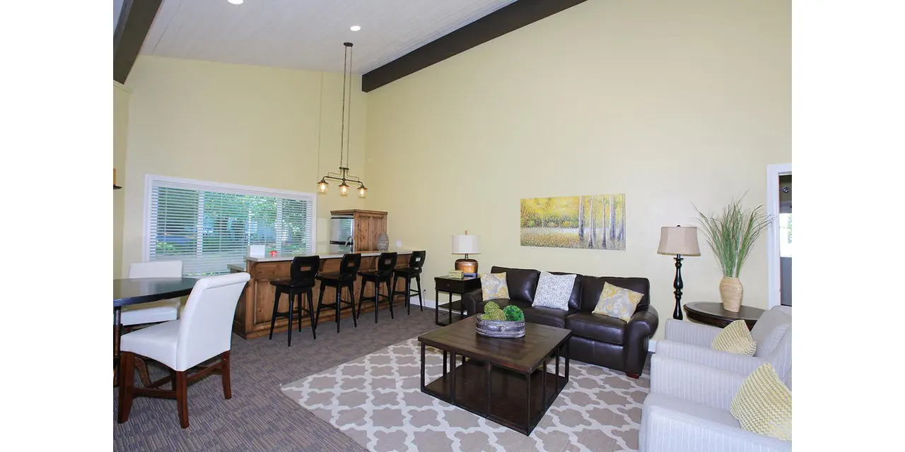 Redwood Park Apartments
