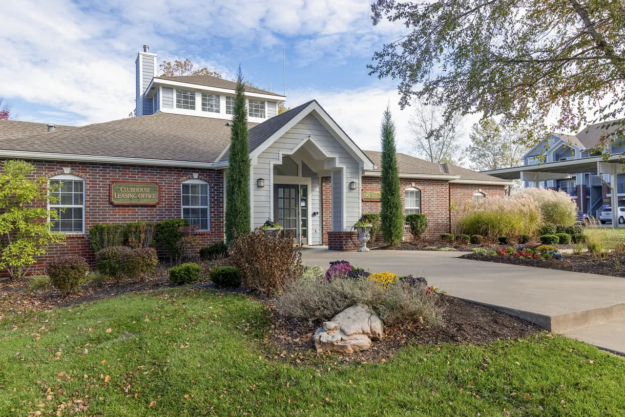 Wild Oak Apartments